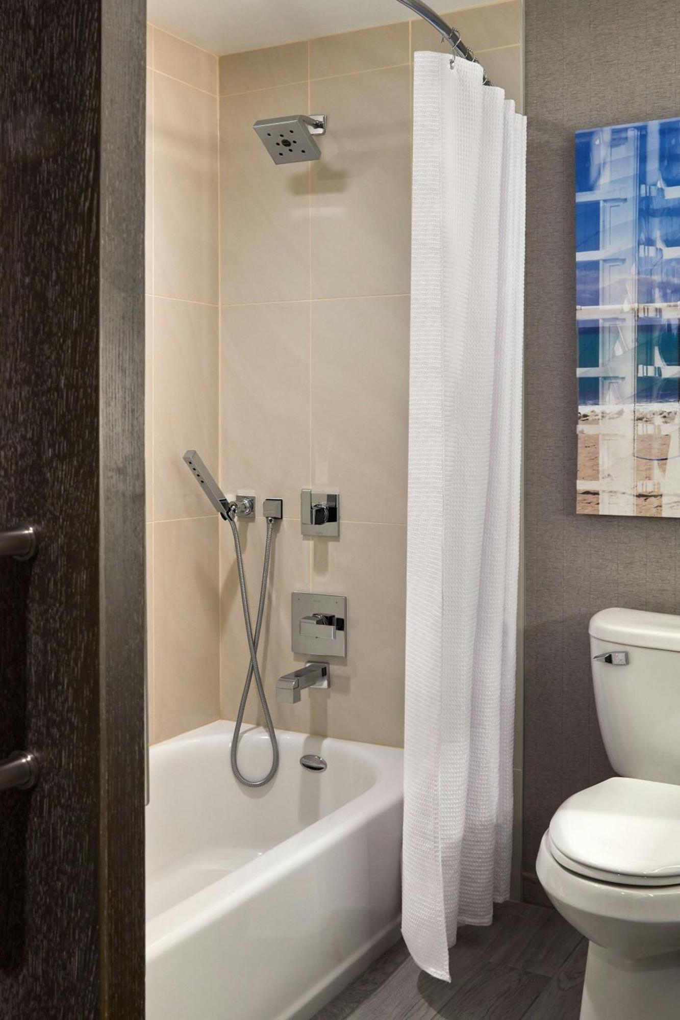 Marriott Hotel 3*