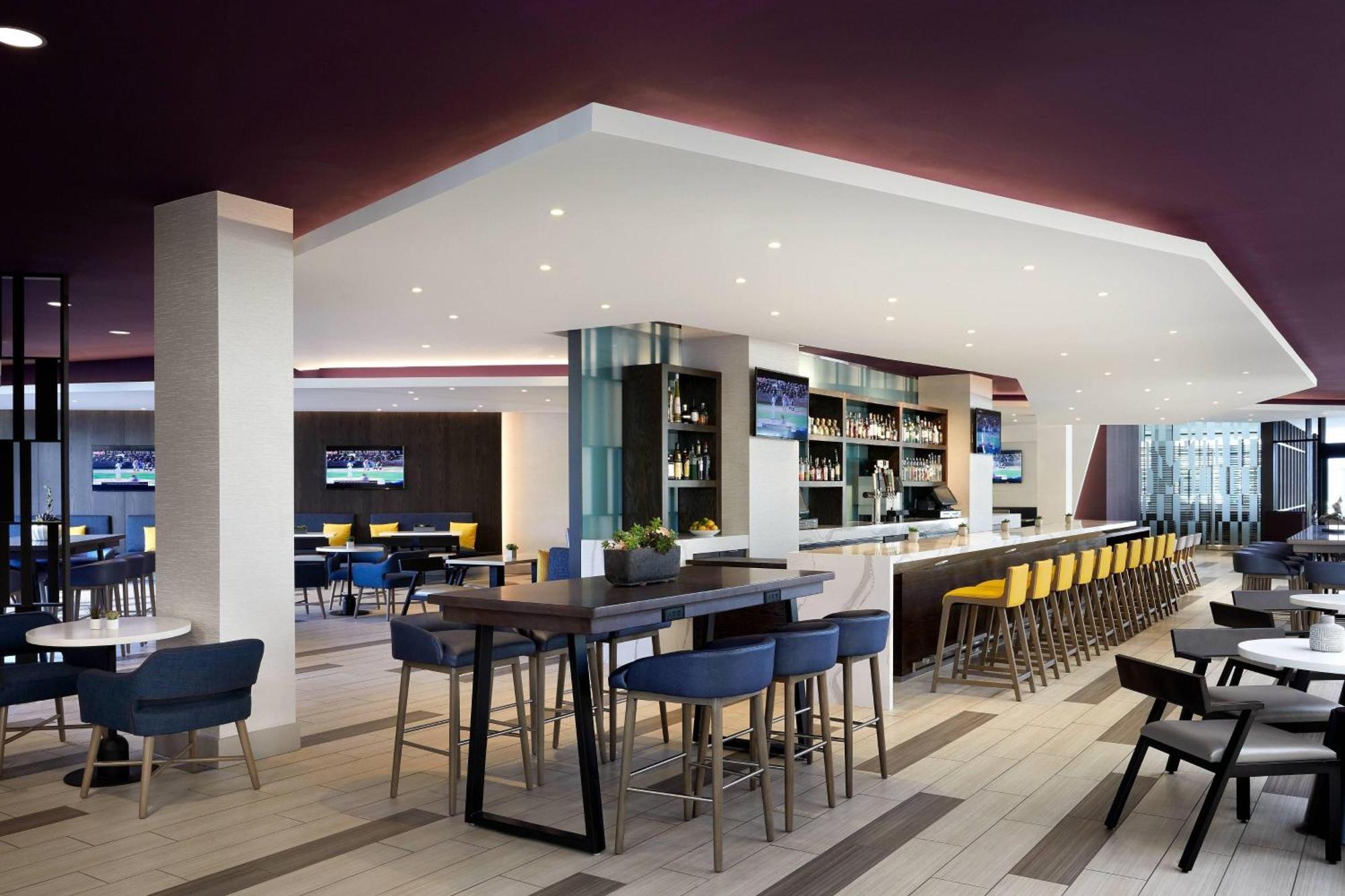 Marriott Hotel 3*